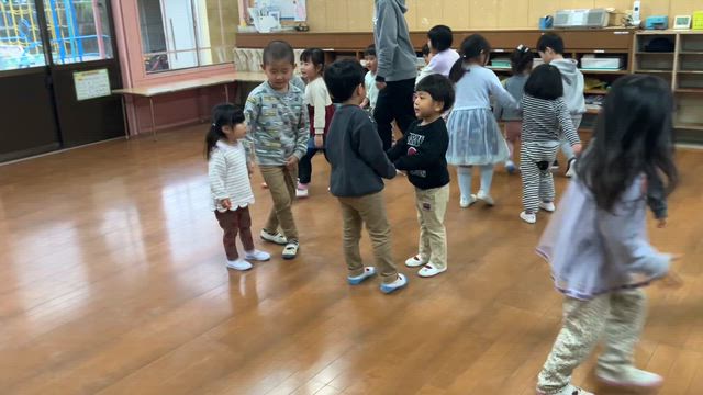 12月・1月生まれのお友達〜♡の記事動画