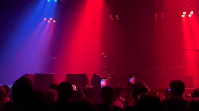 おばナビ★豊洲で一番熱い夜！！『God Save the Queen』ライブへ行く！！！の記事動画