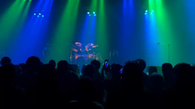 おばナビ★豊洲で一番熱い夜！！『God Save the Queen』ライブへ行く！！！の記事動画