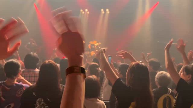 おばナビ★豊洲で一番熱い夜！！『God Save the Queen』ライブへ行く！！！の記事動画
