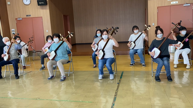 三味線の先生の記事動画