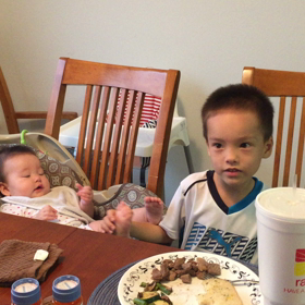 仲睦まじい光景の画像