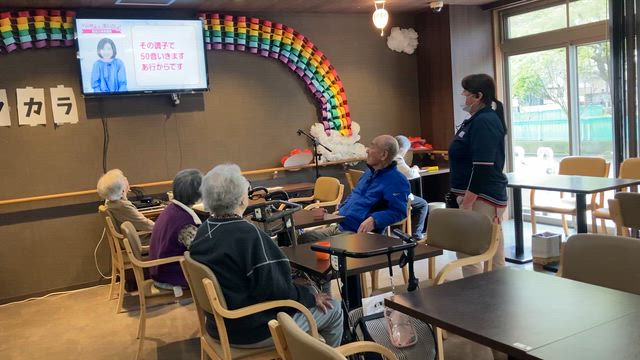食後の静かな音読レクの記事動画
