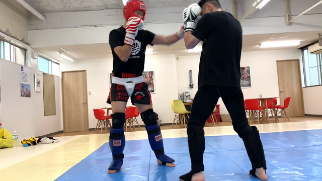 体を張ったエールの記事動画
