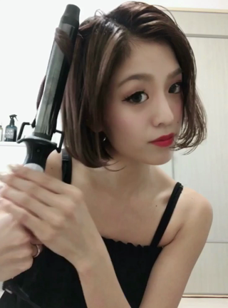 リクエスト⑤髪の巻き方について♡part1の記事動画