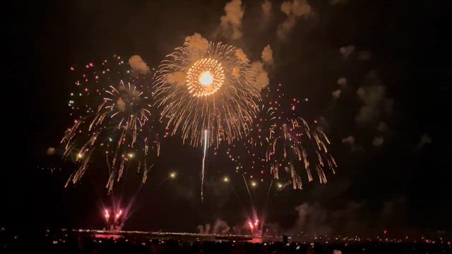 大阪芸術花火とサーキュラちゃんとロイヤルファミリー♡･:*+.の記事動画
