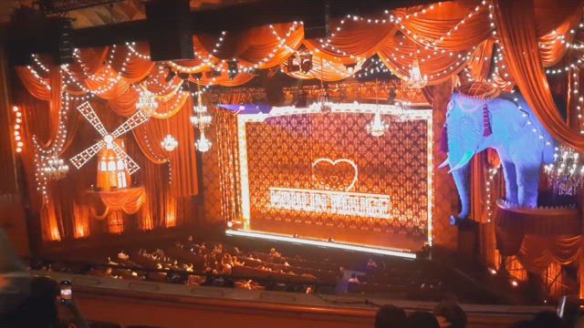 【観劇】ムーラン・ルージュ @ 帝国劇場  ＆タイ料理ランチ♡の記事動画