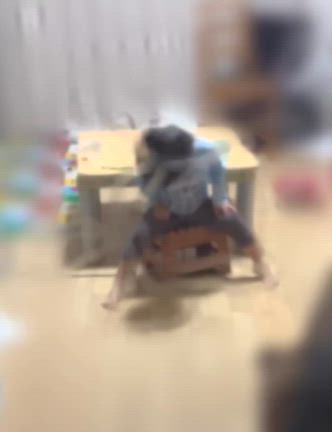 サンタ業務遂行できておらずの記事動画