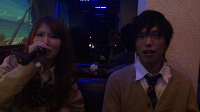 遅れたハロウィンの記事動画