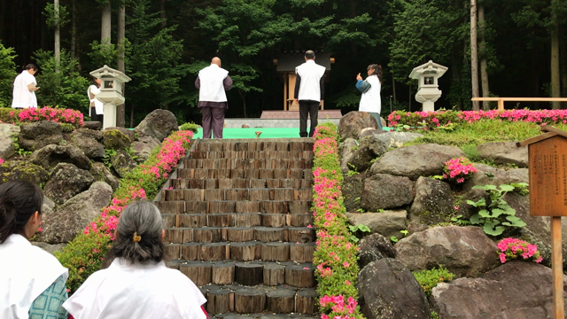 富士山を守る不二阿祖山太神宮の記事動画