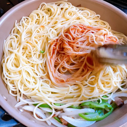 【在宅ワーク飯】美味しいピーマンで絶品ナポリタンの記事動画