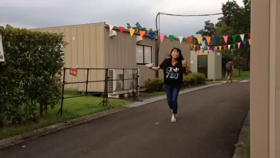 なんて言ってるの？笑の記事動画