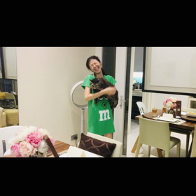 ブログ初公開！？夫の動画と私のパジャマ姿の画像