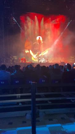 ピンク・フロイド、デヴィッド・ギルモアのローマのライブに招待していただきました！の記事動画
