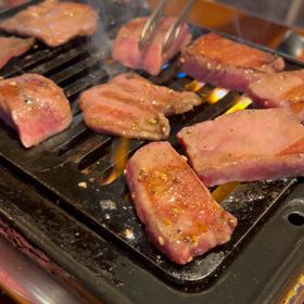焼肉商事の画像