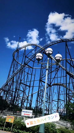 富士急ハイランドの記事動画