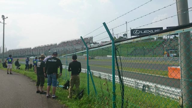 セーフティカーが！！の記事動画