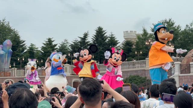 上海ディズニーランドのイベントが素敵すぎましたー！の記事動画