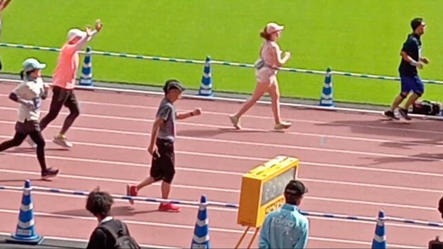 東京レガシーハーフマラソン２０２４　に　夫参加　(^^♪の記事動画