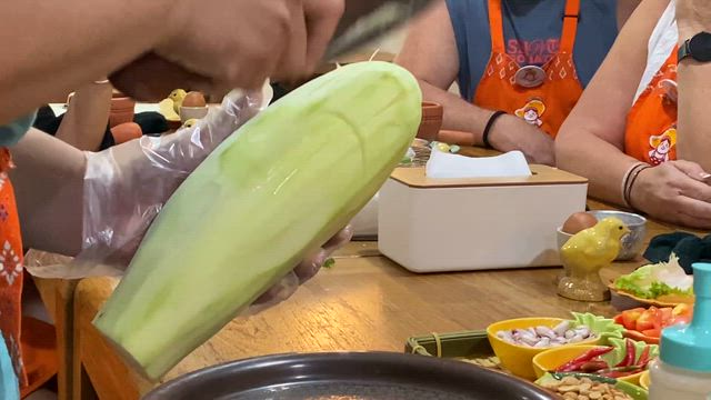 タイ料理を作ろう！ ～Mango Cooking School ～の記事動画