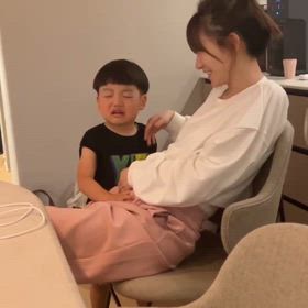 もうすぐ40歳だけど、小学校からやり直したい…の動画 | 桃オフィシャル