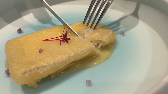【美味しいの大好きな人必見】こんなの初めて…！！の記事動画