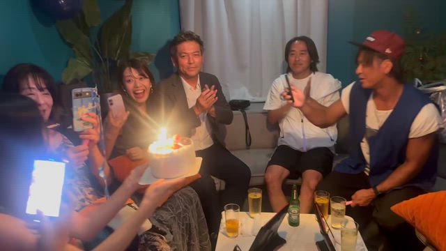 実はダブルバースデー！同世代のカラオケは最高。の記事動画