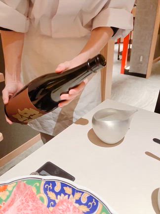 心斎橋　牛陣　すき焼き　しゃぶしゃぶ　黒毛和牛　神戸ビーフ　大阪グルメ　食べ歩き　デート　接待　の記事動画