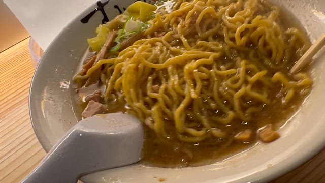 すみれ　札幌中の島本店の記事動画