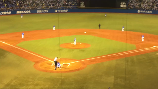 神宮開幕の記事動画