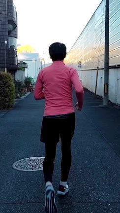 後ろからのスロー動画はフォームを知る上でスゴく大切です　「マラソン自己ベストがほしい」51の記事動画