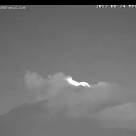 8月24日のポポカテペトルの画像