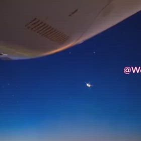 2024 年 12 月 13 日、ニュージャージー上空で複数の UAP が対話する様子がカメラにの画像