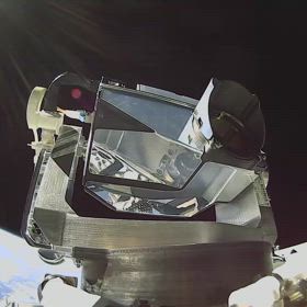 宇宙空間で正確なレーザー追跡の画像