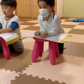 キッズリトミック2年目のstep2コース、読譜の力もつけていきます♪の画像
