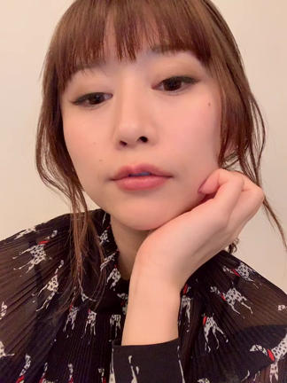 ルナソルの春コスメで上品なお顔に♡の記事動画