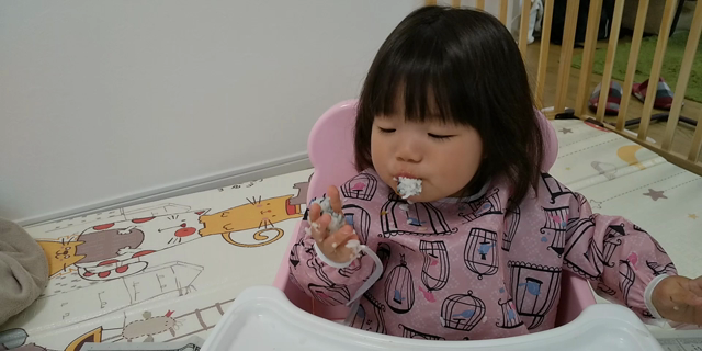 1歳4カ月になりましたの記事動画