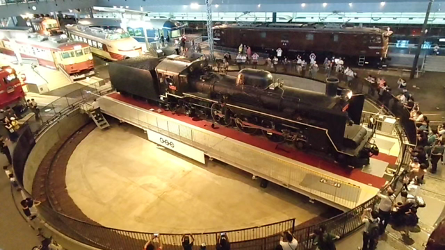 埼玉県大宮の鉄道博物館の記事動画