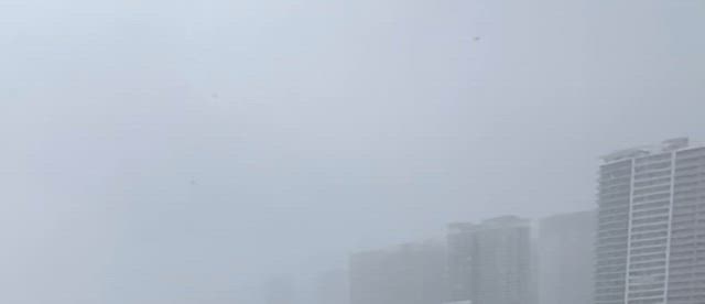 大雪の中の妊婦健診。おっぱいを褒められるの記事動画