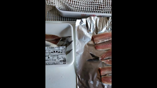 2️⃣片手でイワシのオーブン焼きの記事動画