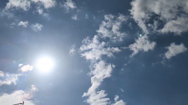 流れる雲と、１９年の想ひ(ο^ー^ο)の記事動画