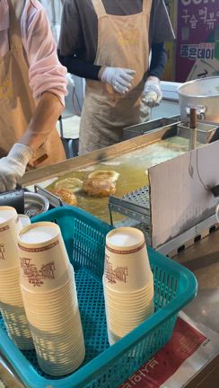 釜山名物を食べまくり in 釜山④♪の記事動画