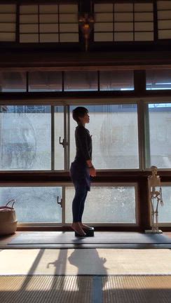 脚振りの記事動画