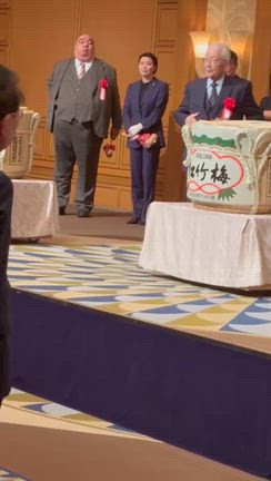 角界、スポーツ界の記事動画
