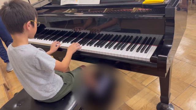 小学校の音楽室の記事動画