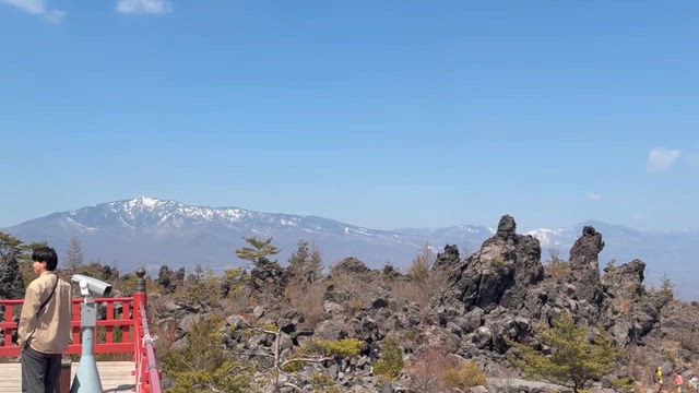 シマブルーから眩しい浅間山。の記事動画