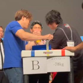 元同門対決東口VS左手の画像