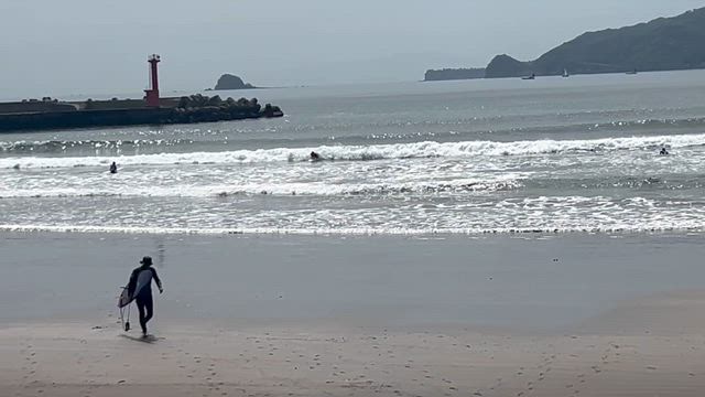 安藤翼の初サーフィン大会は決勝進出！！！結果は！？...の記事動画