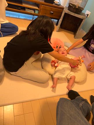 カービィの赤ちゃんおもちゃ届いたらお姉ちゃんが遊んでくれました！の記事動画