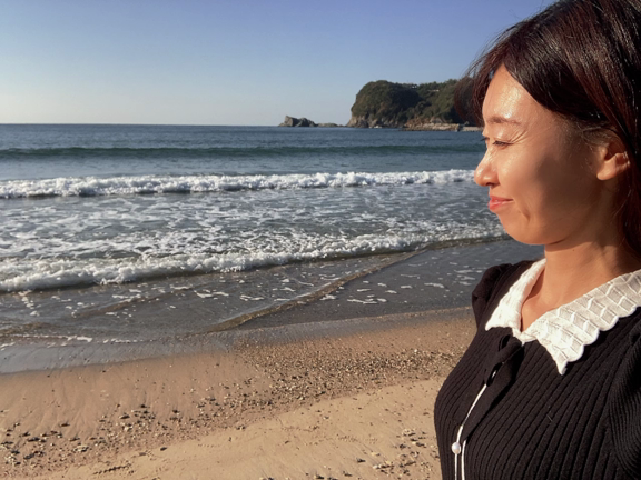 天草の海で浄化しました【ラブラドライト★ホヌ】の記事動画